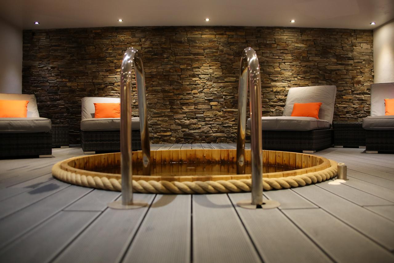 Netherwood Hotel & Spa Grange-over-Sands ภายนอก รูปภาพ